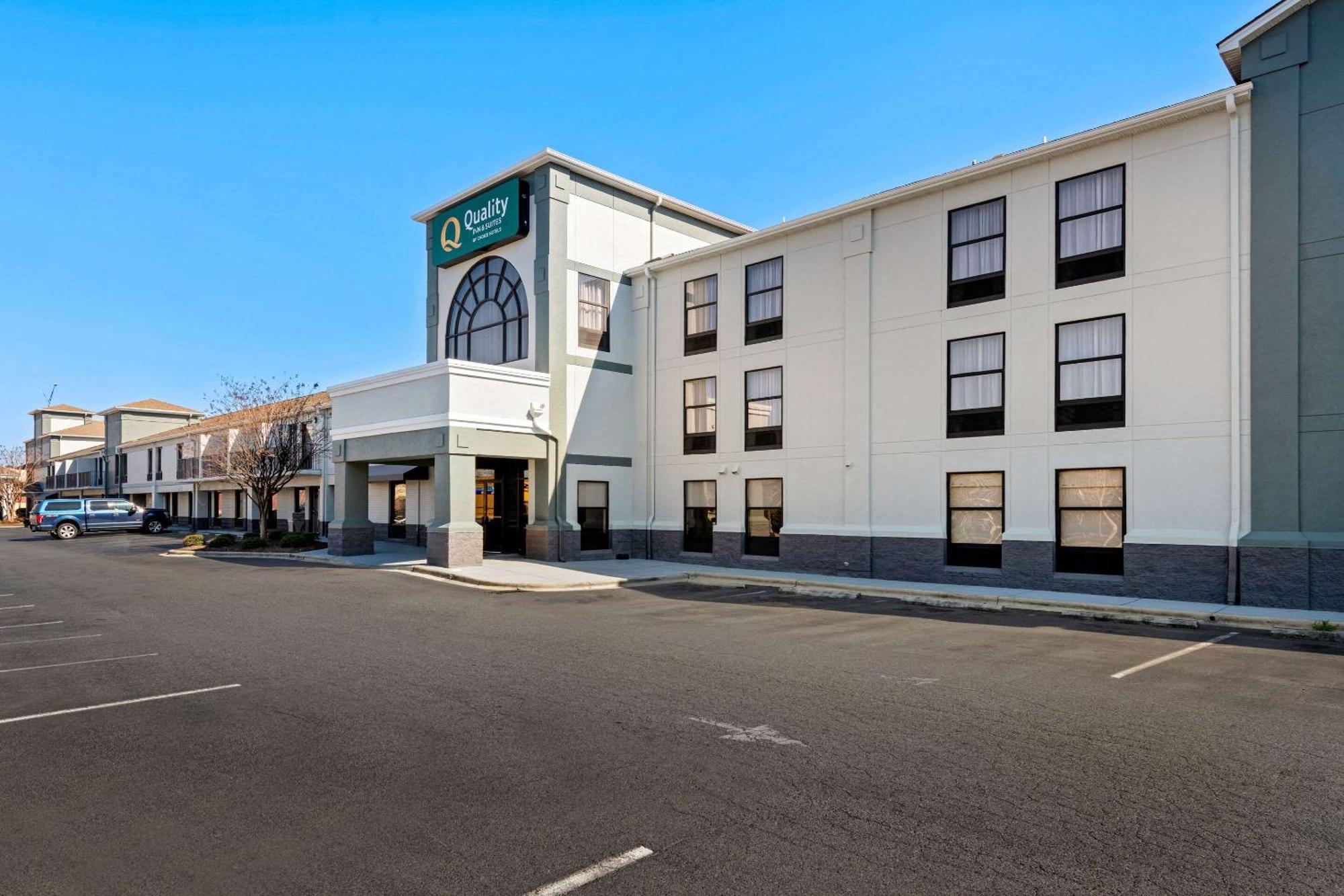 Quality Inn & Suites Matthews - Charlotte Dış mekan fotoğraf